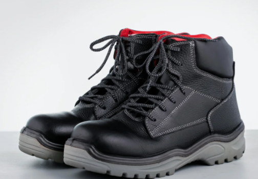 Safety goggles and eye protection